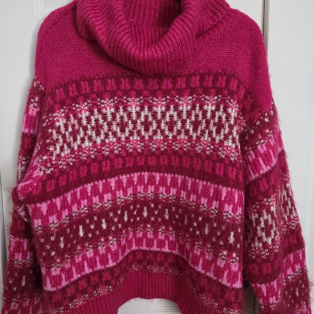 Universal Thread Fuchsia and Cream Cowl Neck Sweater